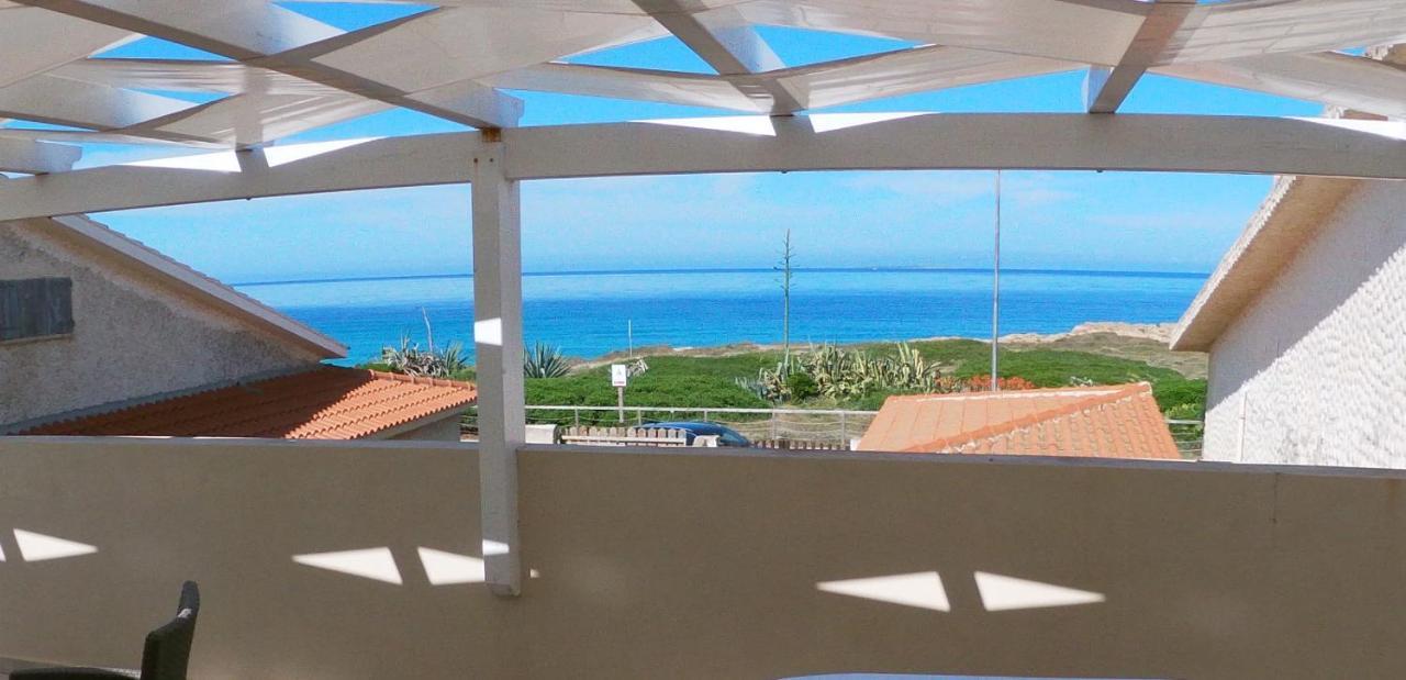 Appartamento Fronte Mare S'Arena Scoada Putzu Idu Esterno foto